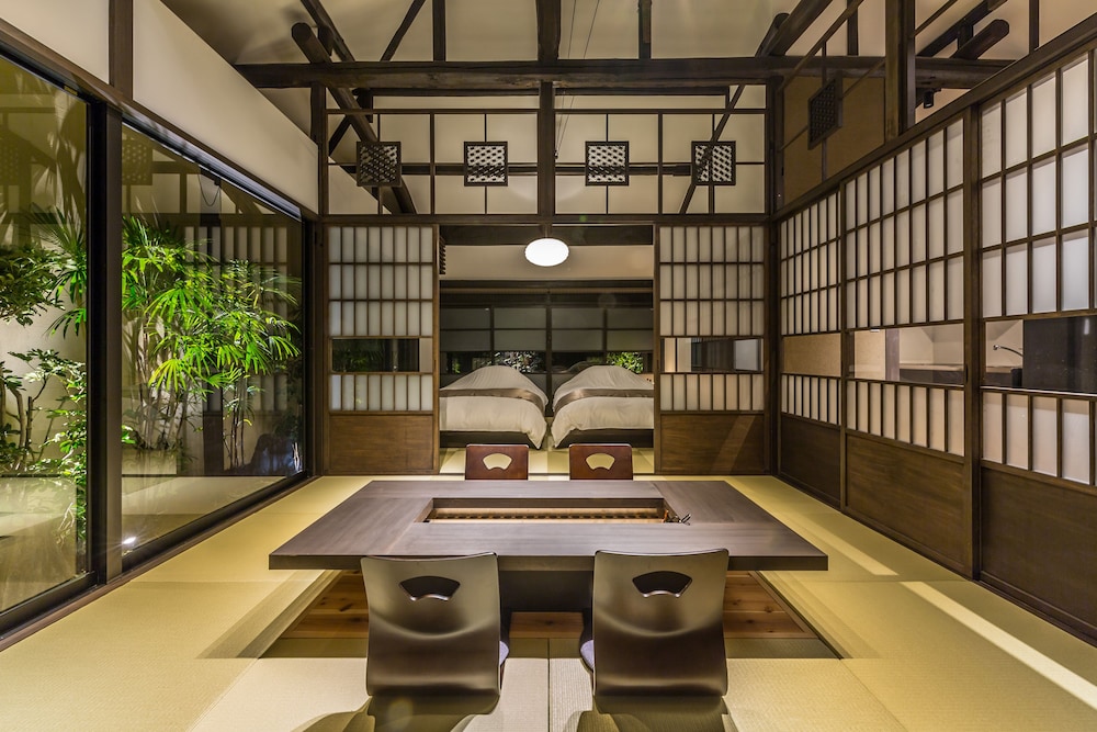 NIHON IRO [VR] 32/50