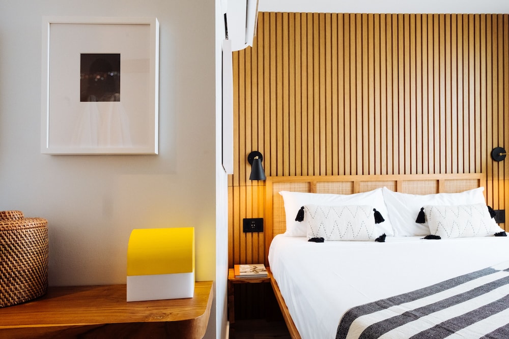 The Rockaway Hotel 23/46