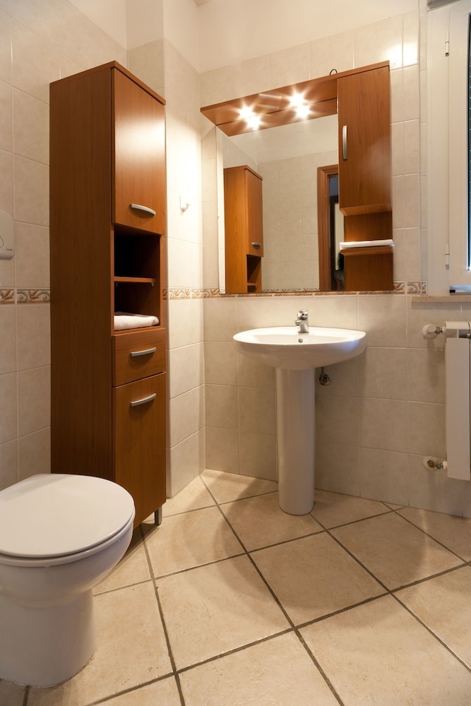 Le Residenze Di Santa Costanza 58/58