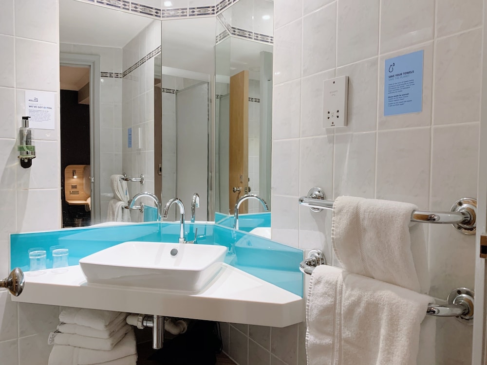 Holiday Inn Express London - Victoria by IHG 17/69