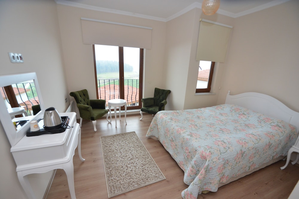 Akamoy Boztepe Hotel & Restaurant 10/40