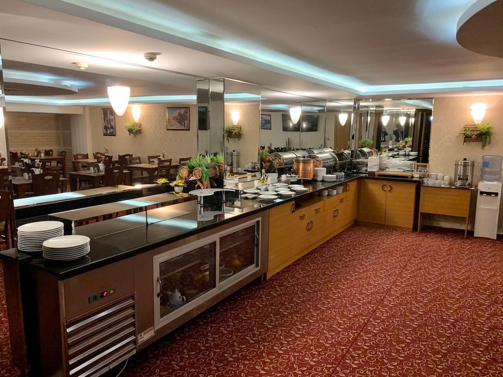 Adana Yukselhan Hotel 39/41