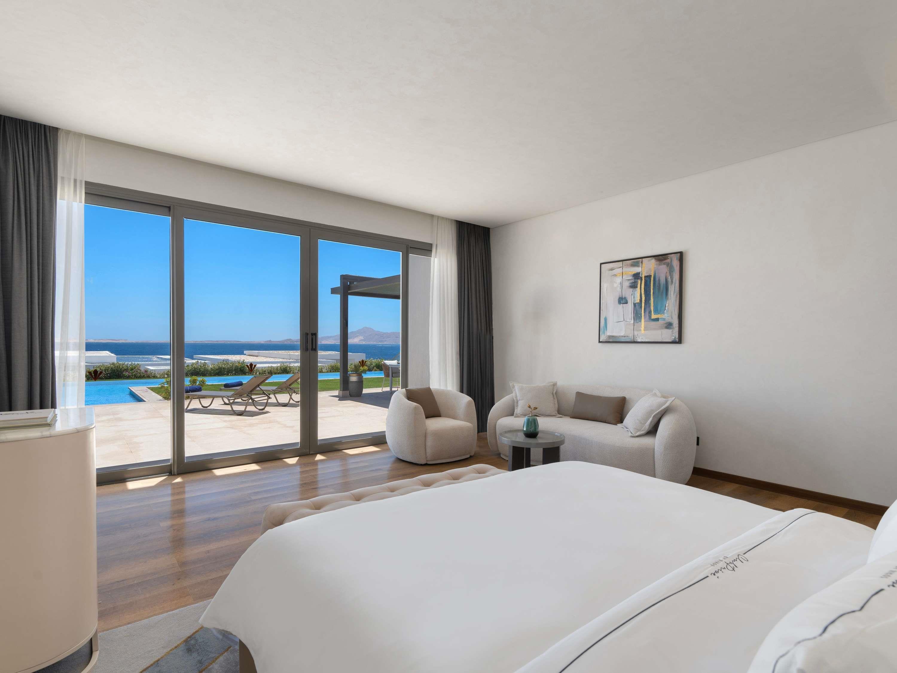 Premium, Villa