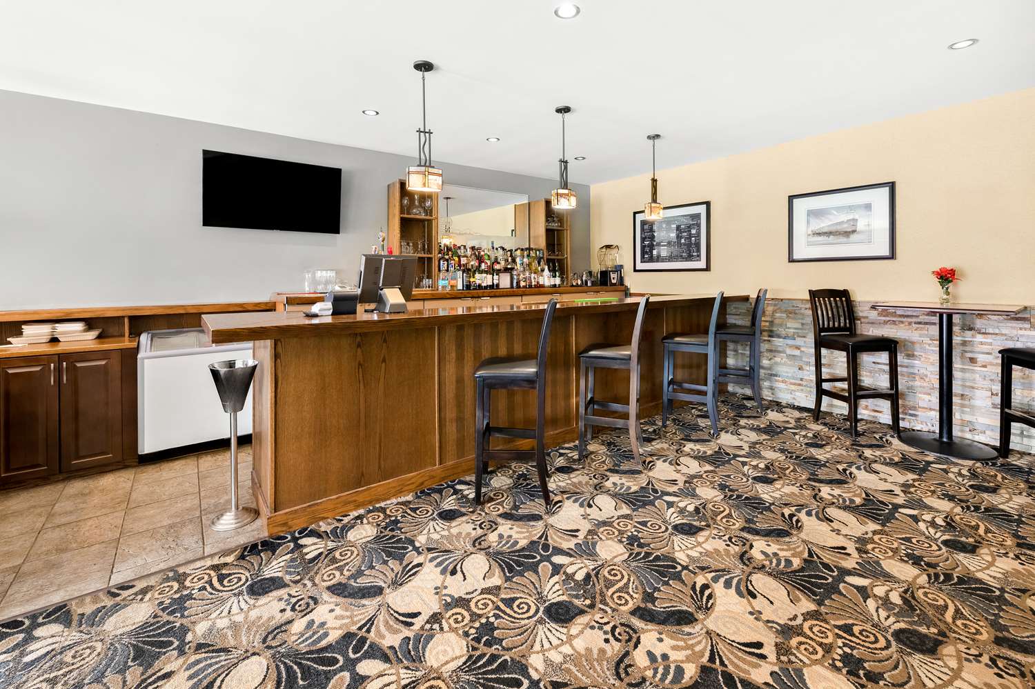 Best Western Plus Norwester Hotel and Conference Centre 18/35