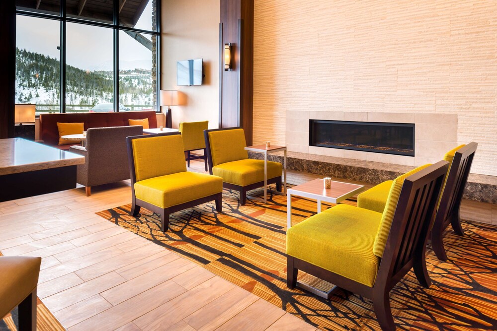 Hampton Inn & Suites Silverthorne 39/50