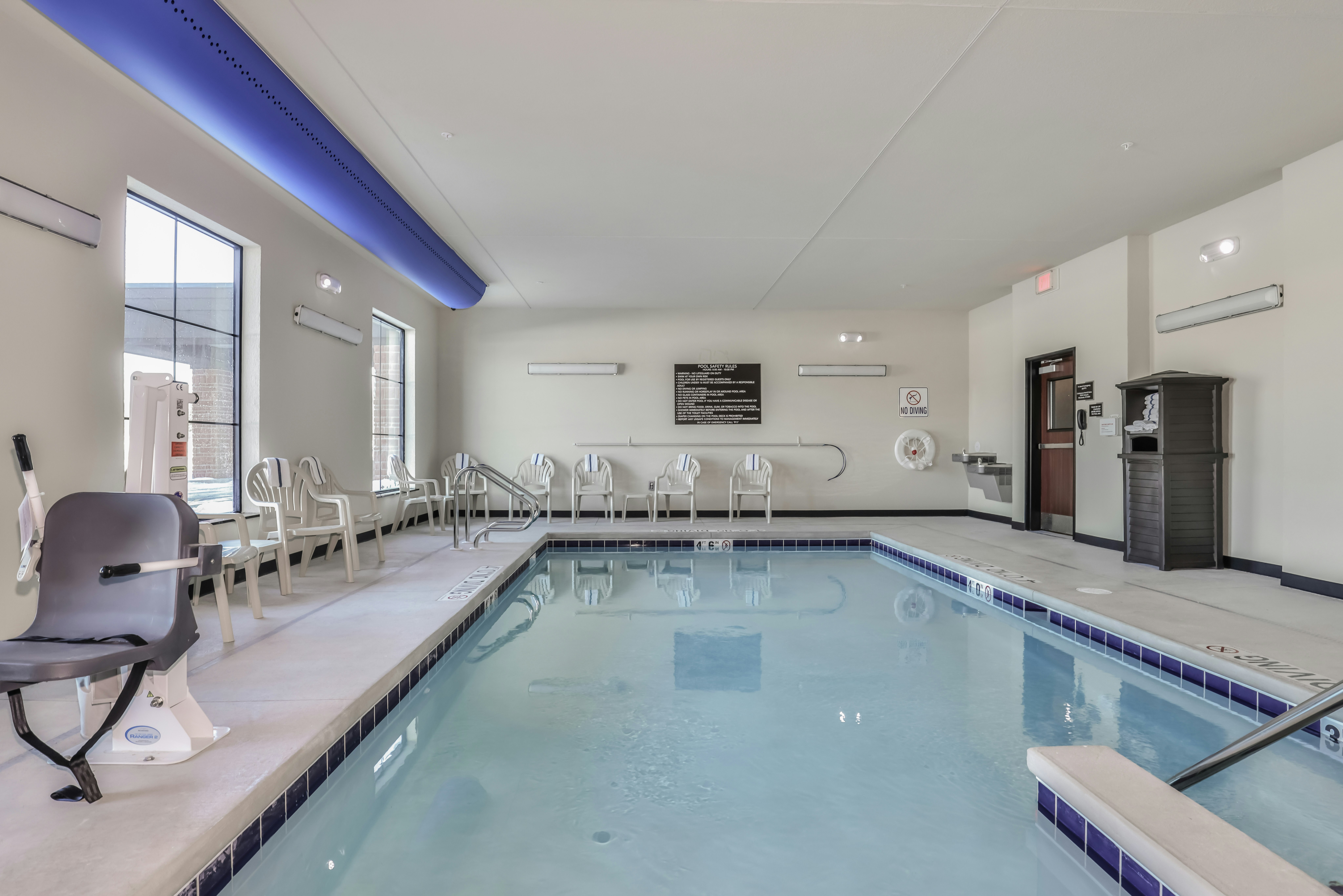 Cobblestone Hotel & Suites - Rhinelander 21/50