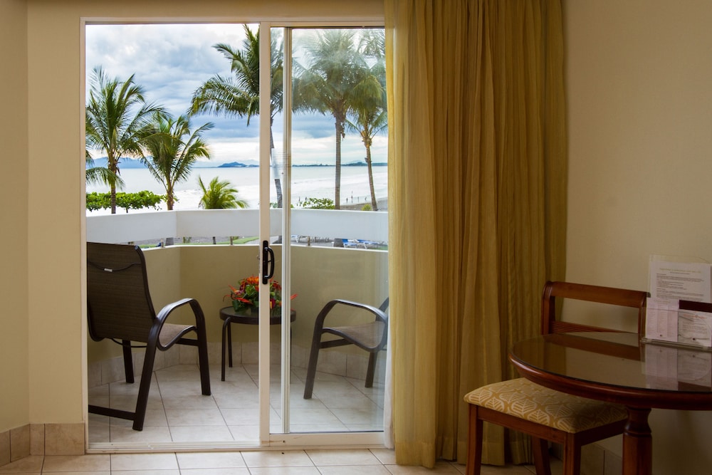 Fiesta Resort All Inclusive Central Pacific - Costa Rica 50/65