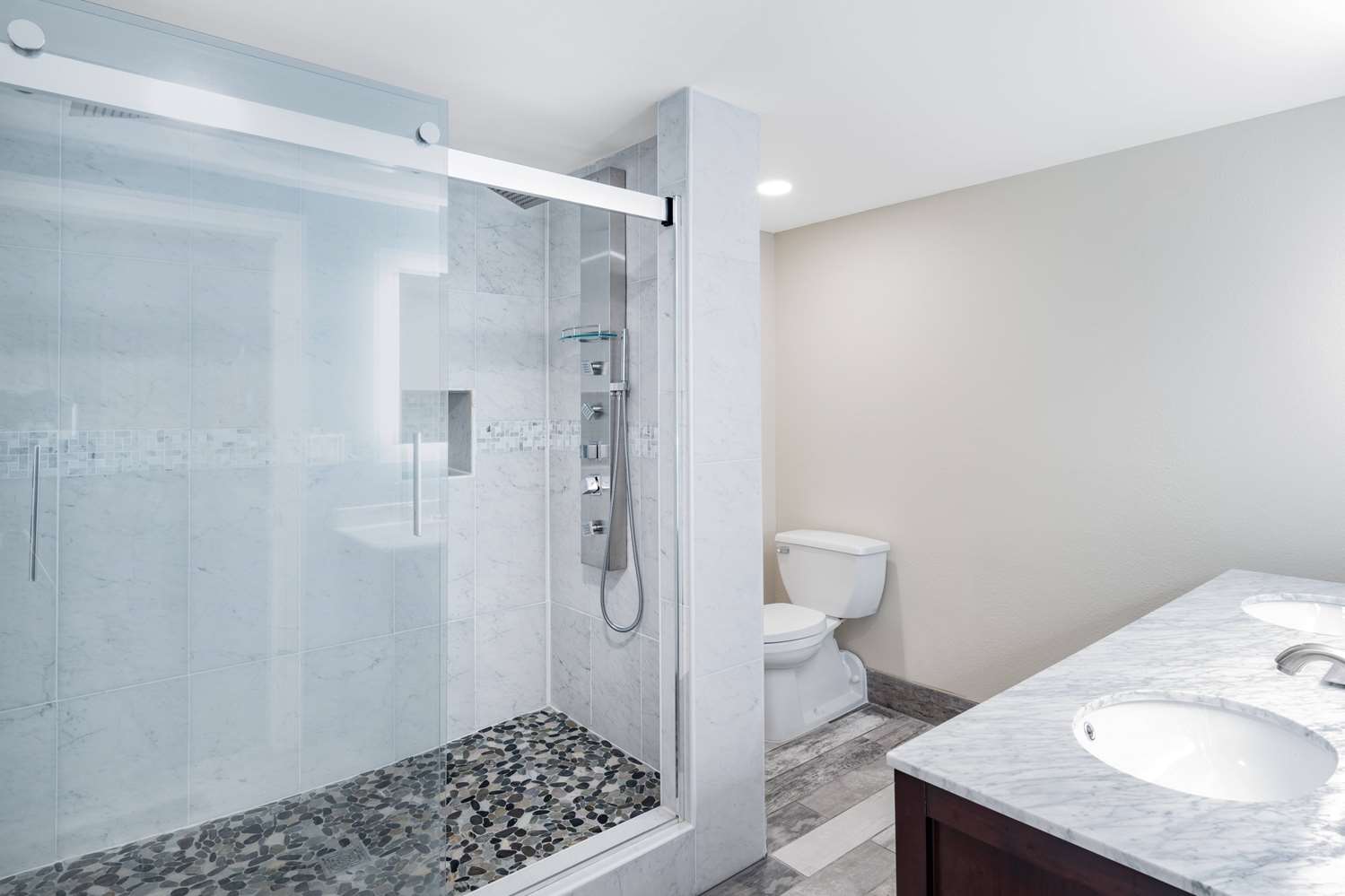 Wyndham Garden Kenosha Harborside 23/23