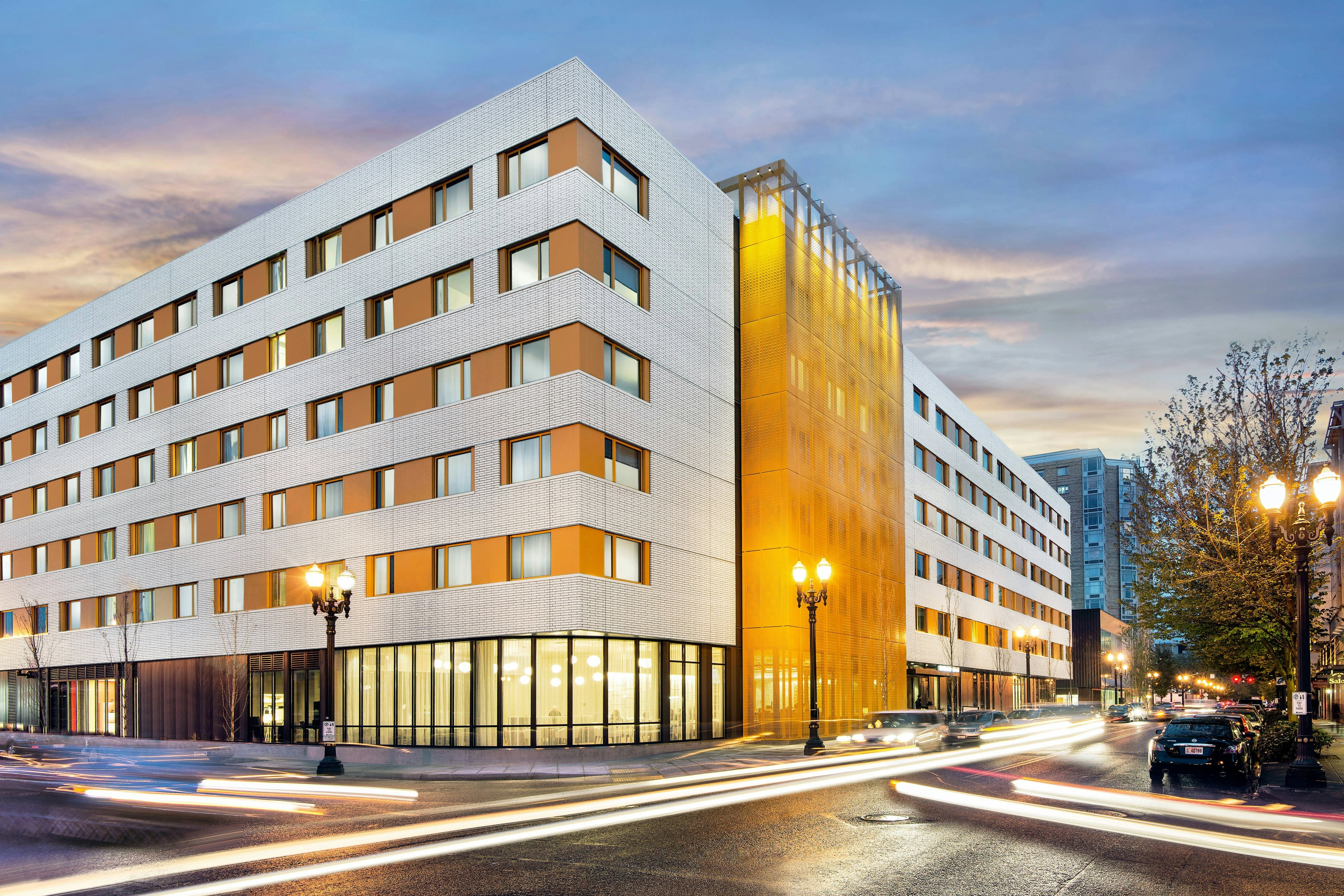 Residence Inn Portland Downtown/Pearl District 7/8