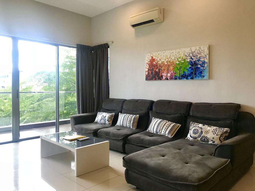 Sunset & Seaview Vacation Condo City Centre @ IMAGO Shopping Mall 28/52