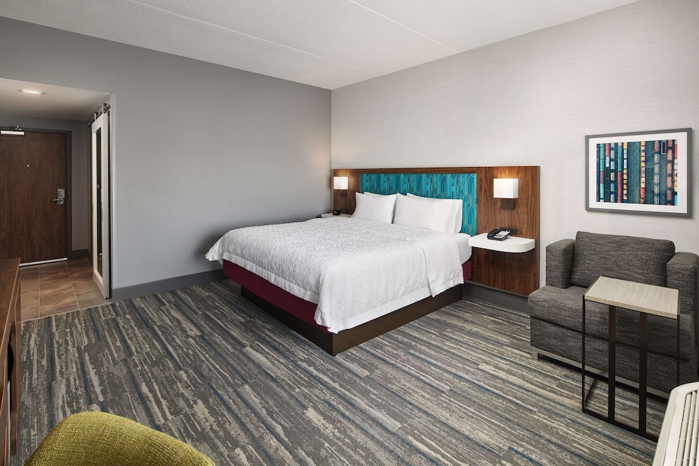Hampton Inn Franklin In 13/36