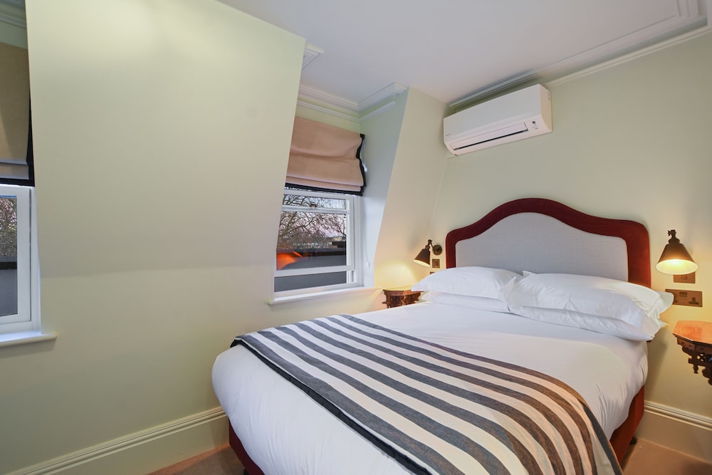 Twenty Nevern Square Hotel 15/49