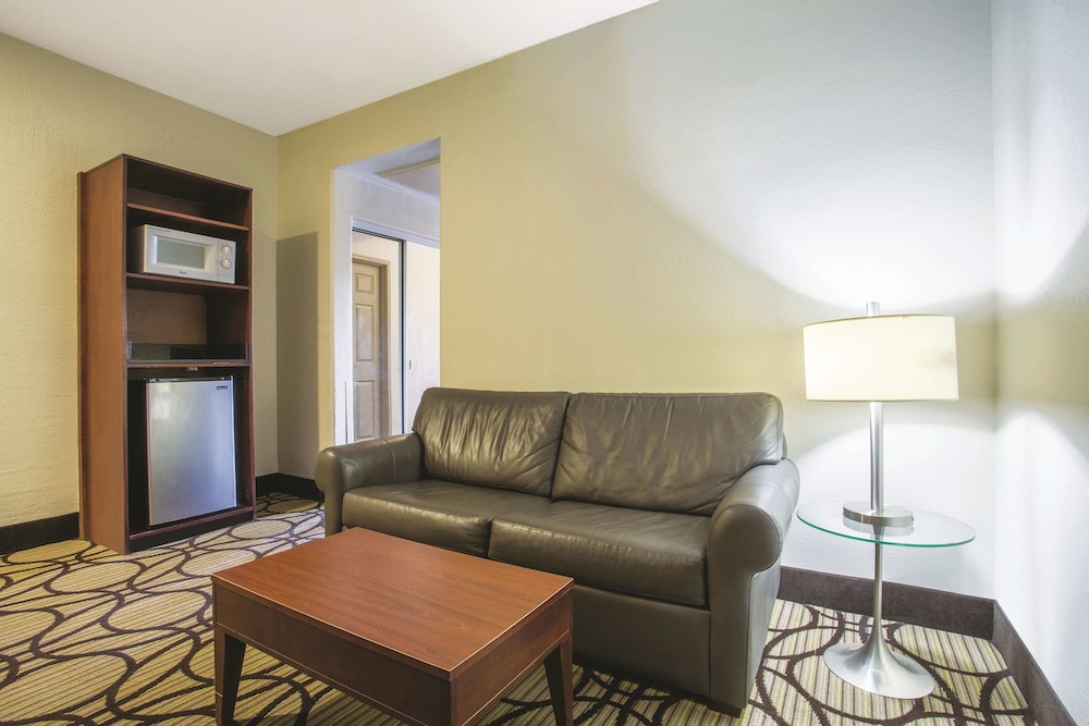 La Quinta Inn & Suites by Wyndham Conference Center Prescott 29/44