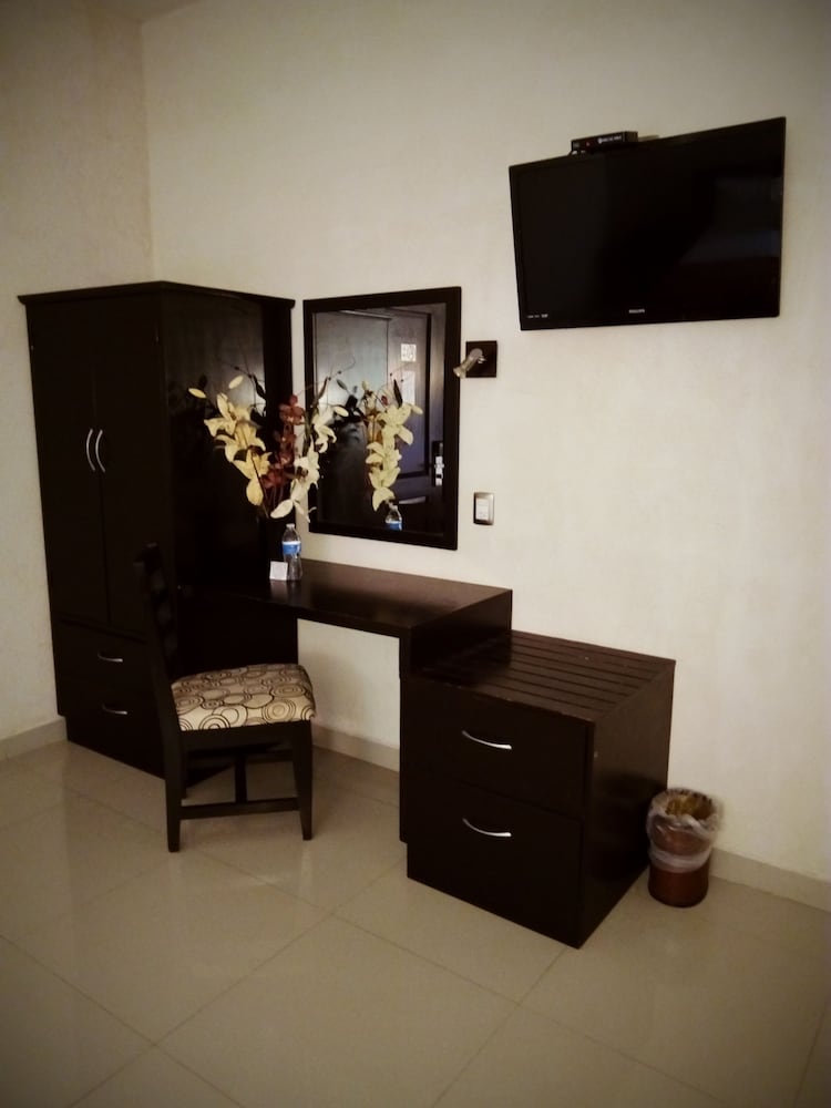 Hotel Madrid Tuxtla 13/50