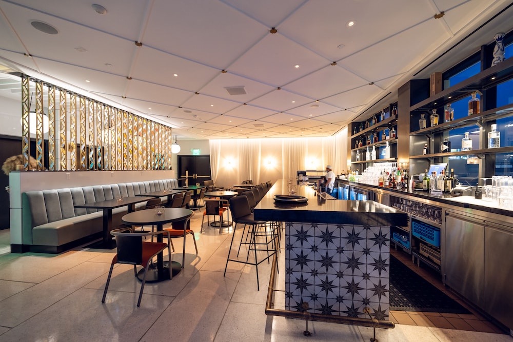 The Godfrey Hotel Hollywood 28/50
