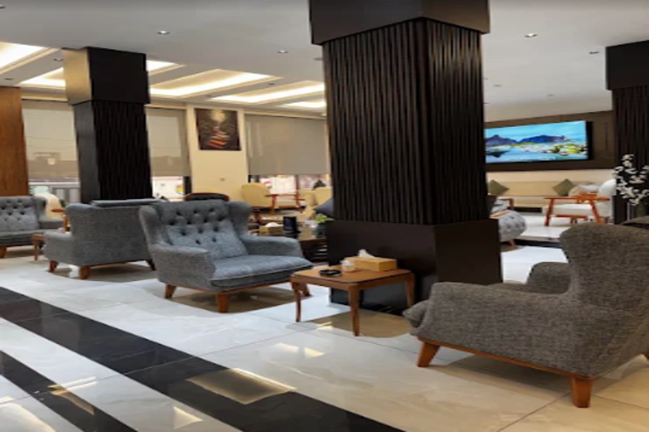 Hotel Alrmada 12/14