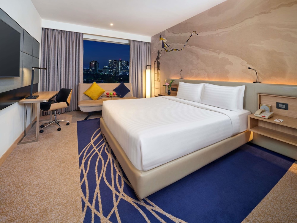 Novotel Ahmedabad 18/71