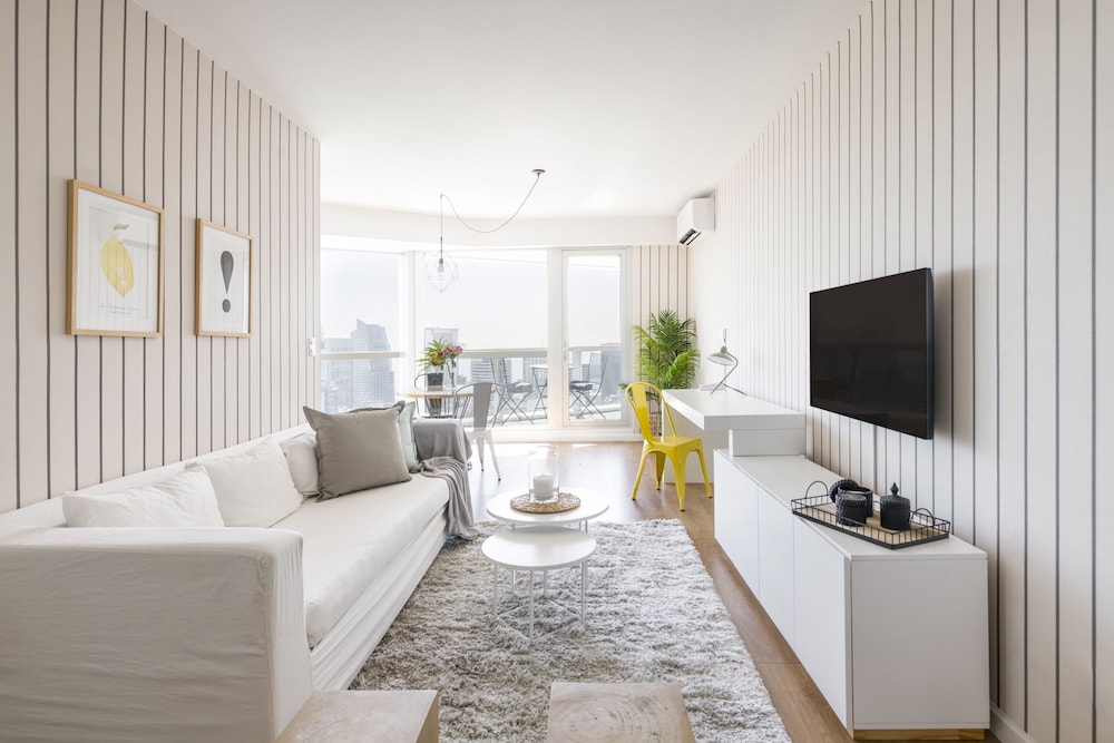 Top Rentals Downtown 32/50
