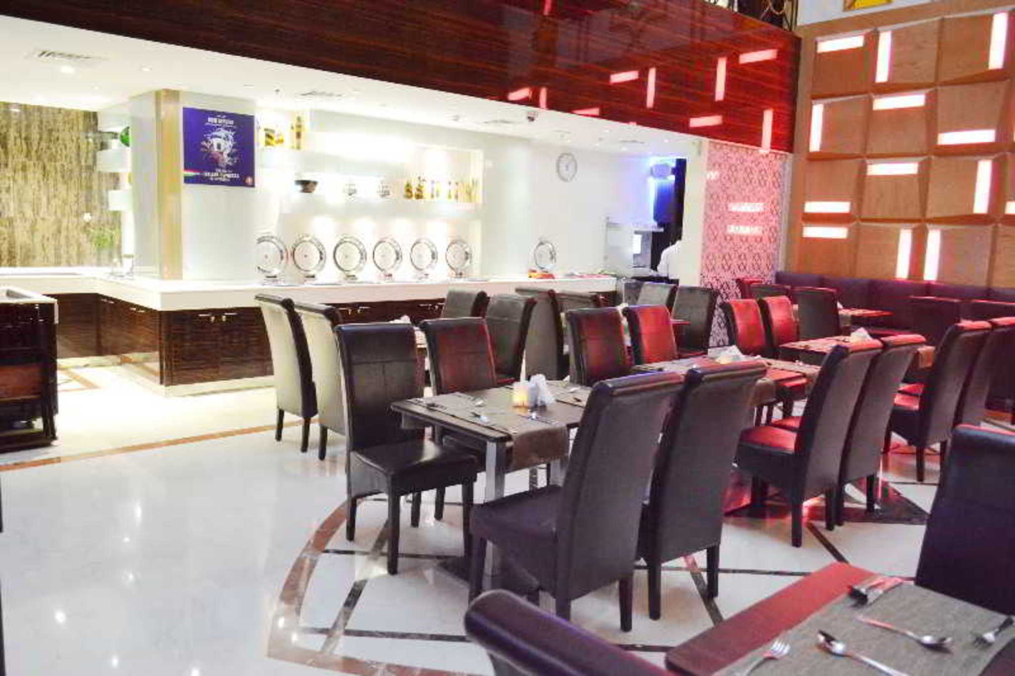 restaurant cafeteria