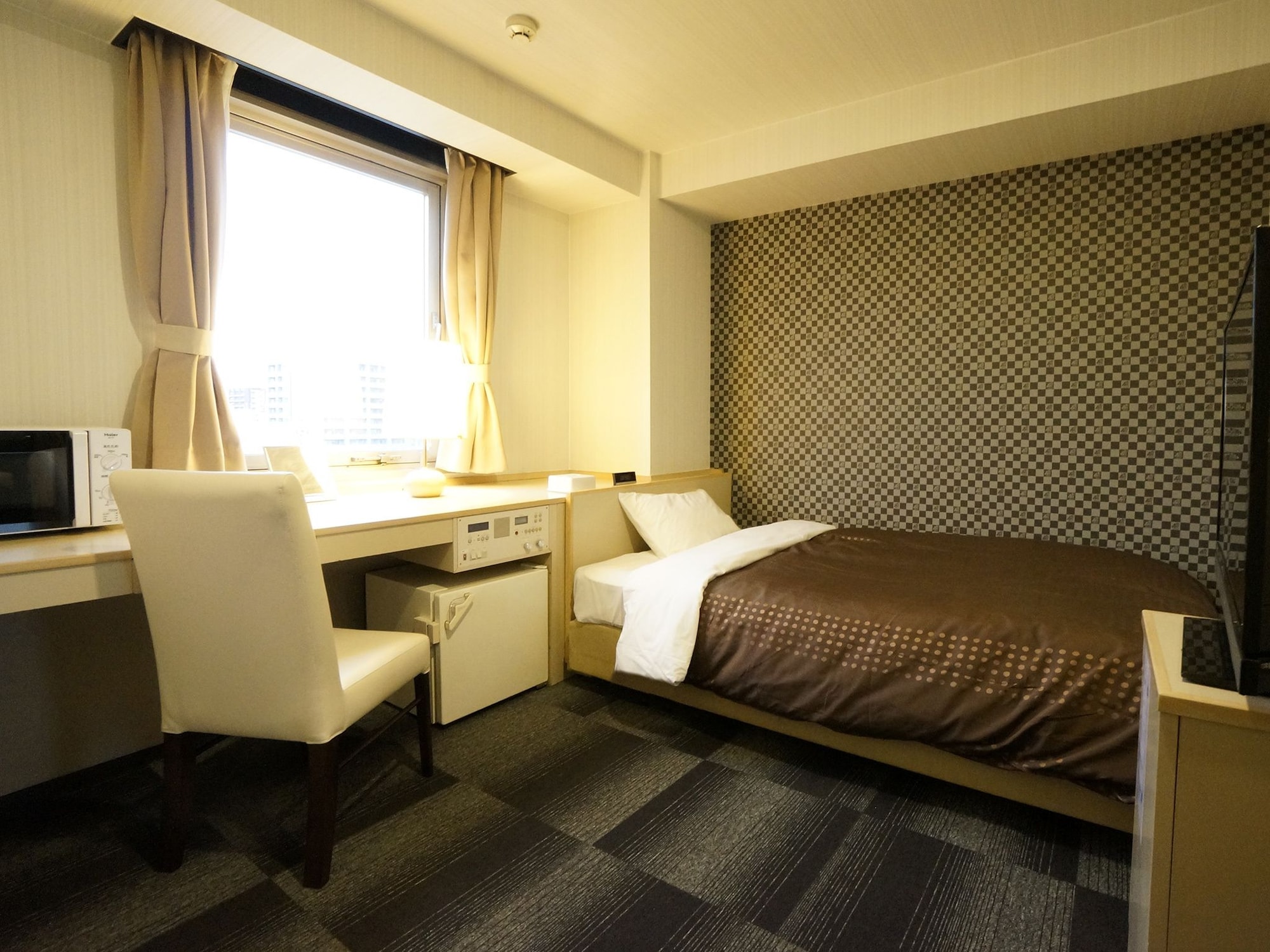 غرفة ديلوكس مفردة للمدخنين، Hotel Livemax BUDGET Kyoto Gojo 2/5