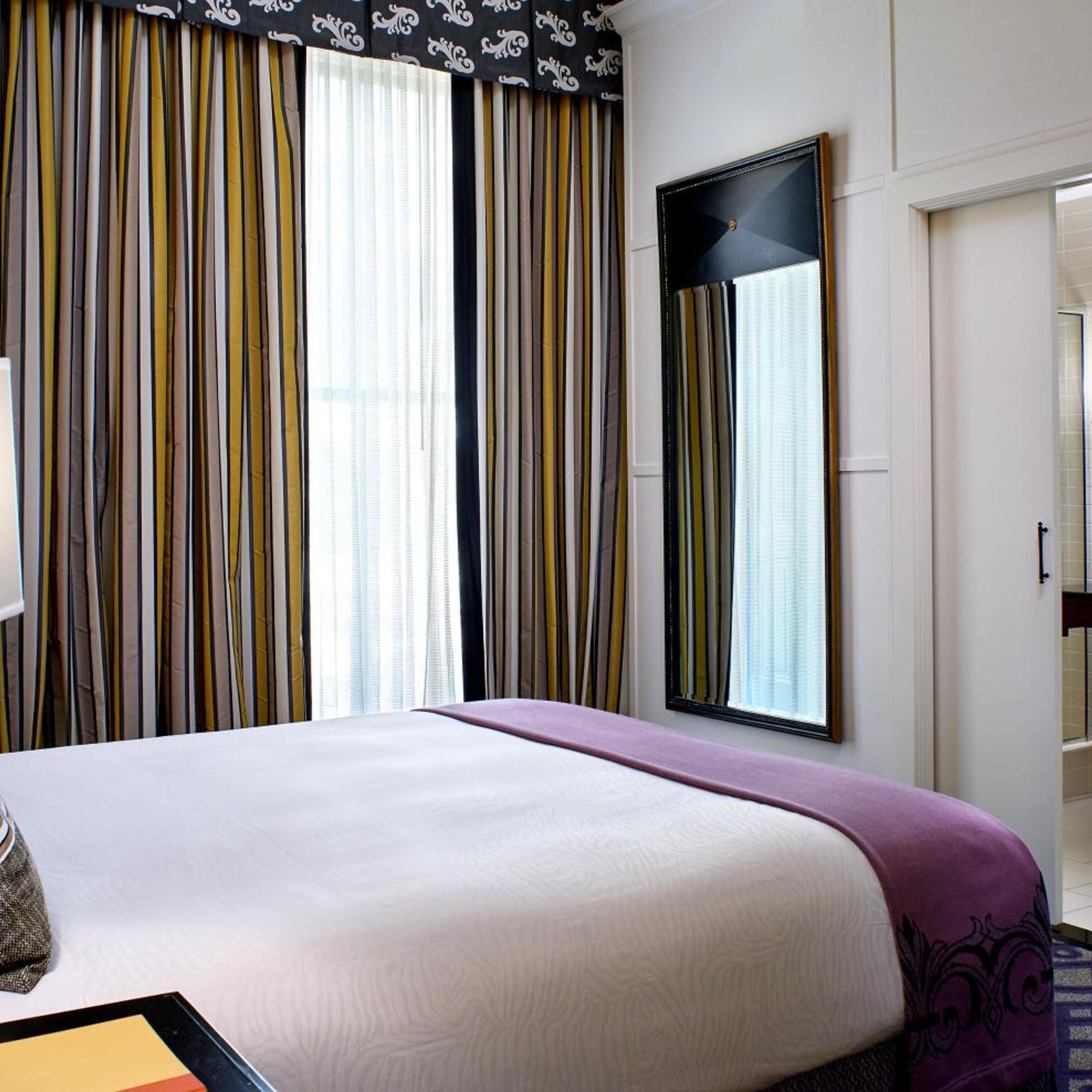 2 Bedrooms, Majestic, Suite