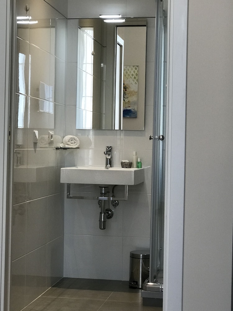 Boutique Hotel Neptune Nice 30/30
