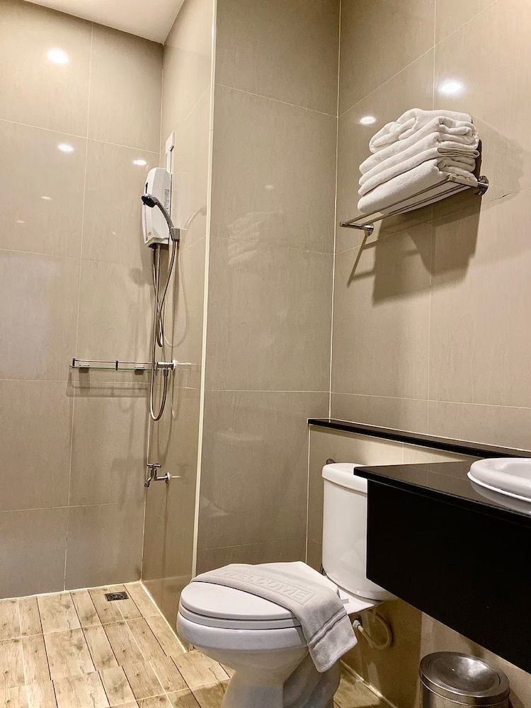 The Vet Boutique Hotel 66/66