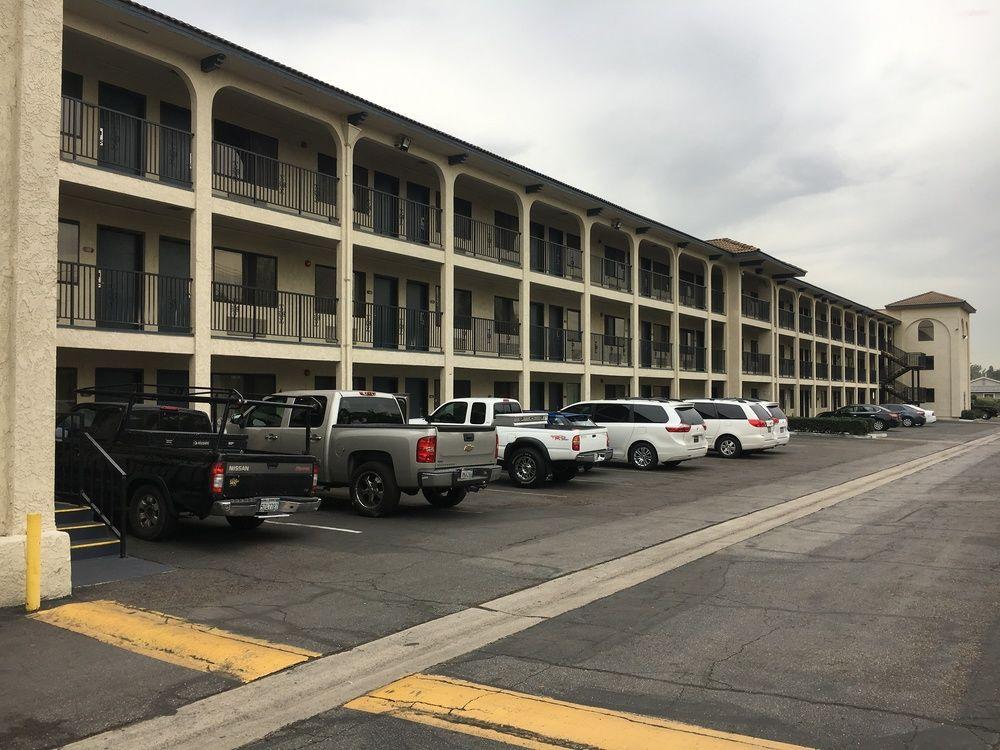 Motel6 Artesia, CA 31/41