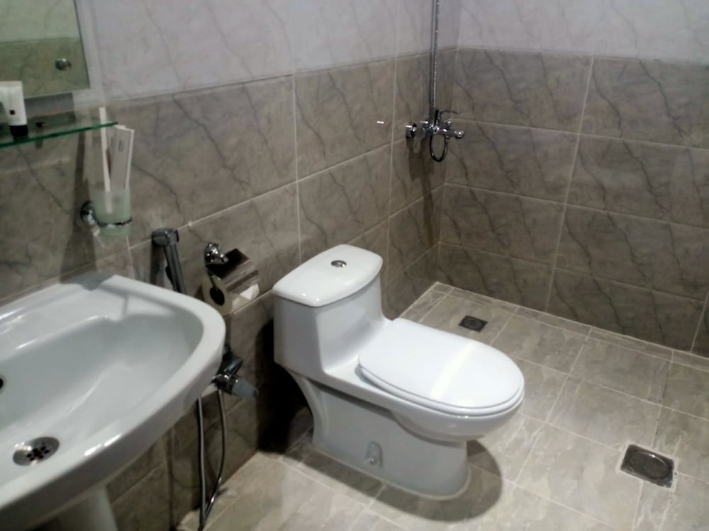 بناية سرايا 2 ل بناية سرايا 2(Al Alamein Suites Ex Saraya Building 2 Al Saraya 2 Building) 96/97