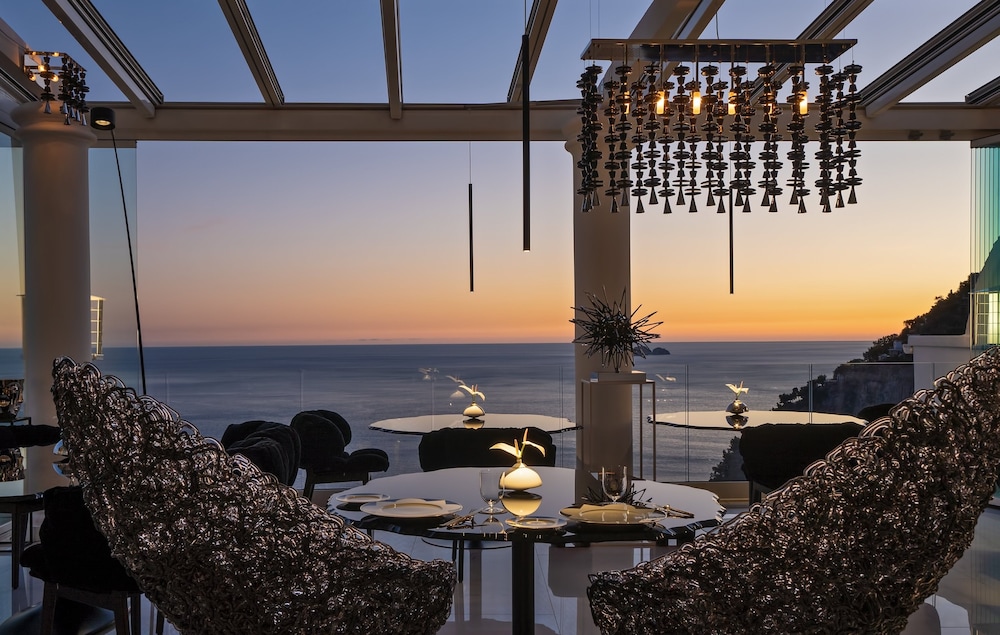 Villa Franca Hotel 54/56