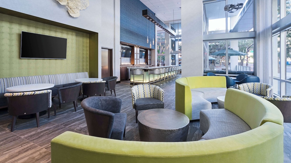 Hyatt Place St Petersburg/Downtown 28/30