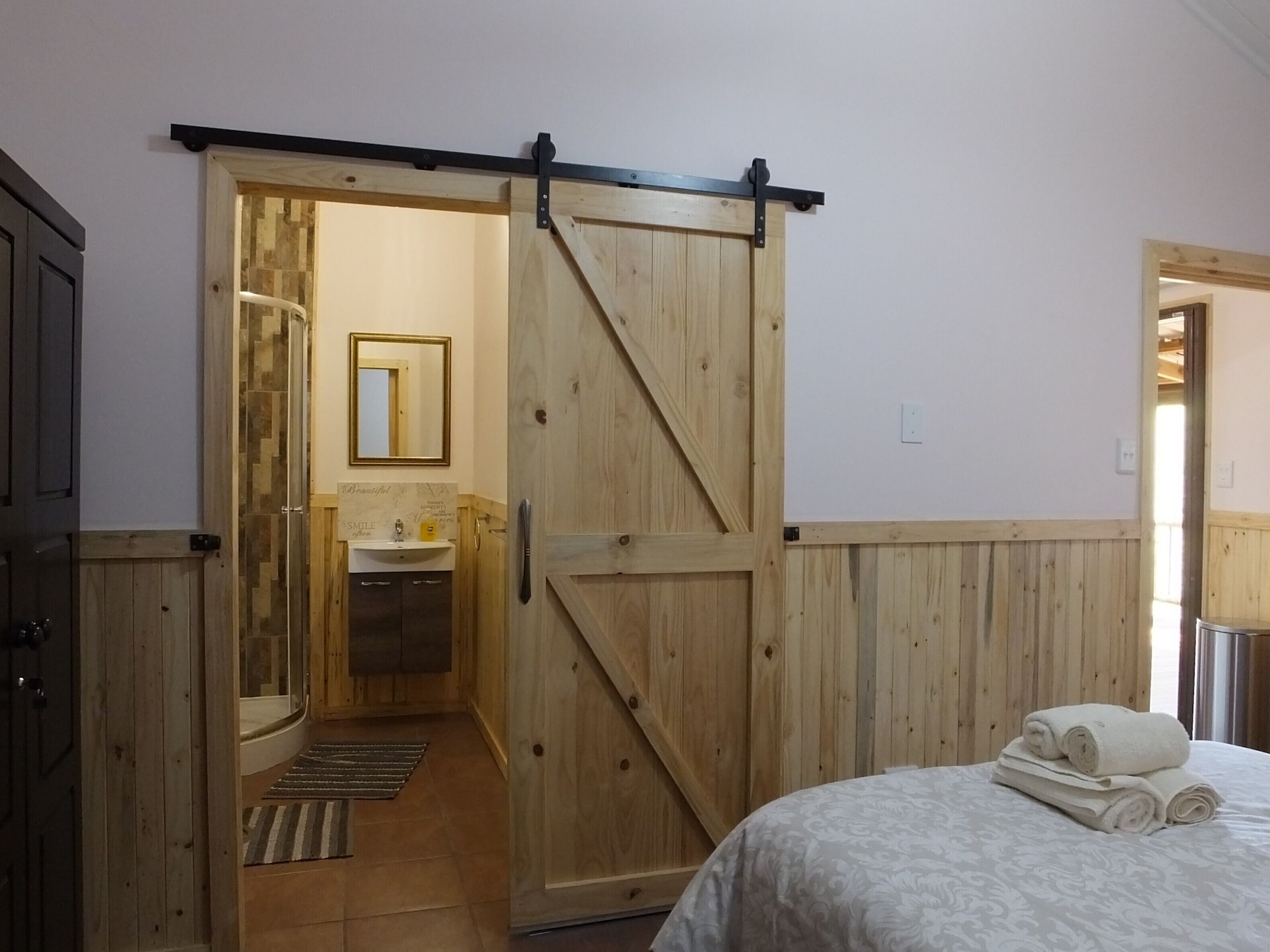 1 BEDROOM, FAMILY, CABIN, POOL ACCESS, GARDEN AREA