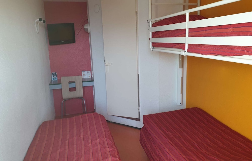 Premiere Classe Vierzon 13/36