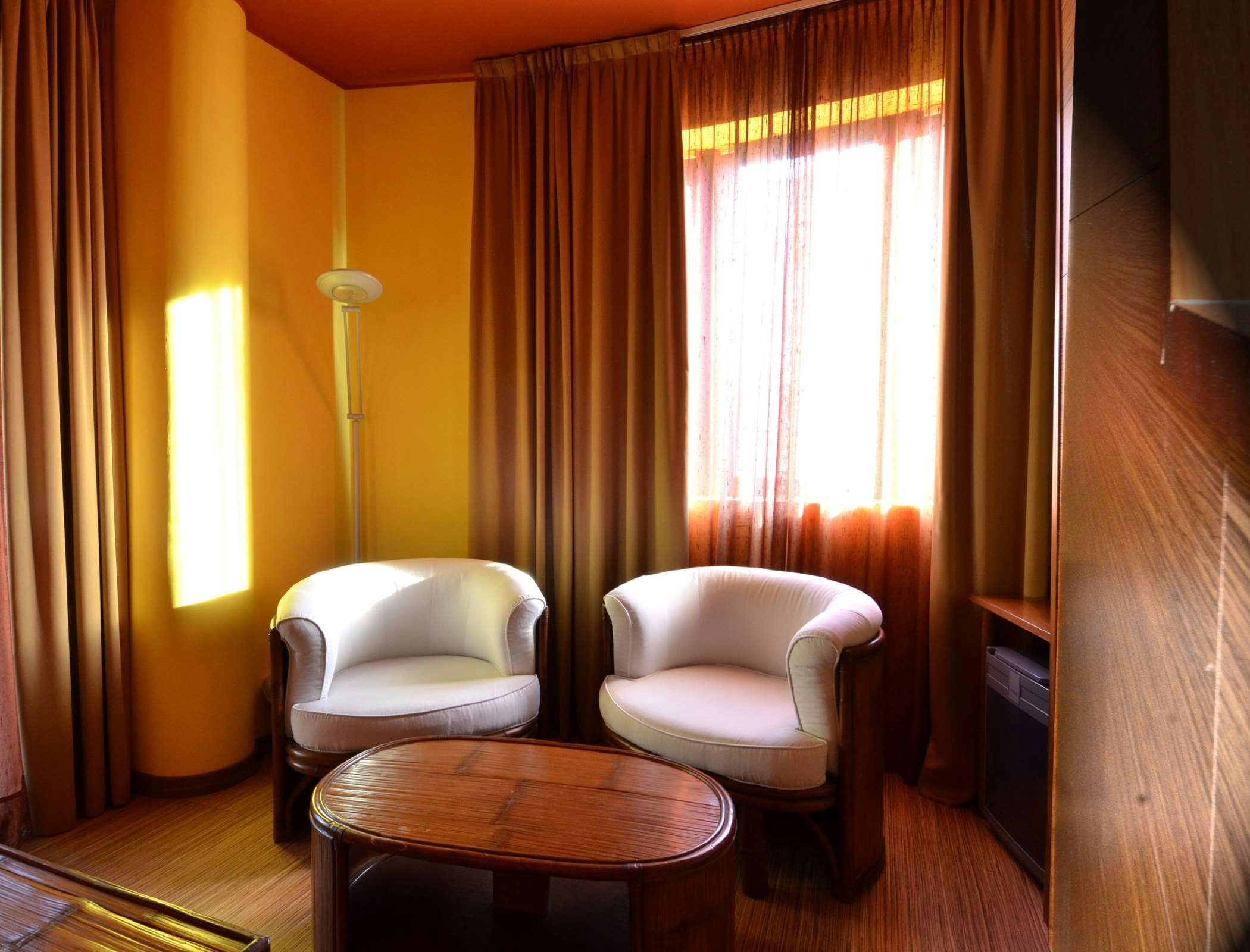 Welcome Hotel 24/45