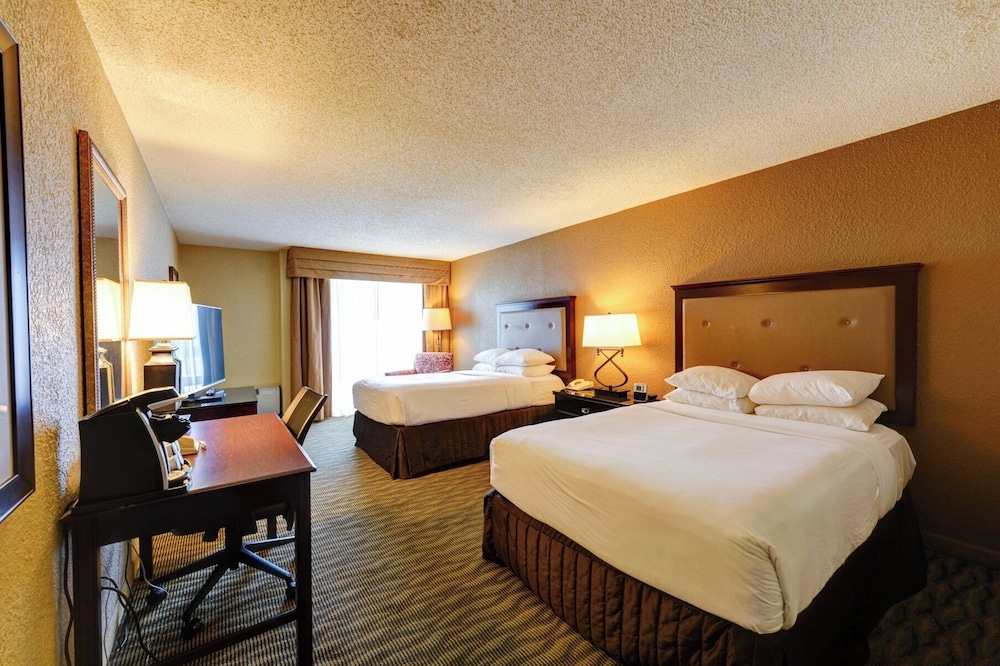 Standard, 2 Double Beds, Accessible