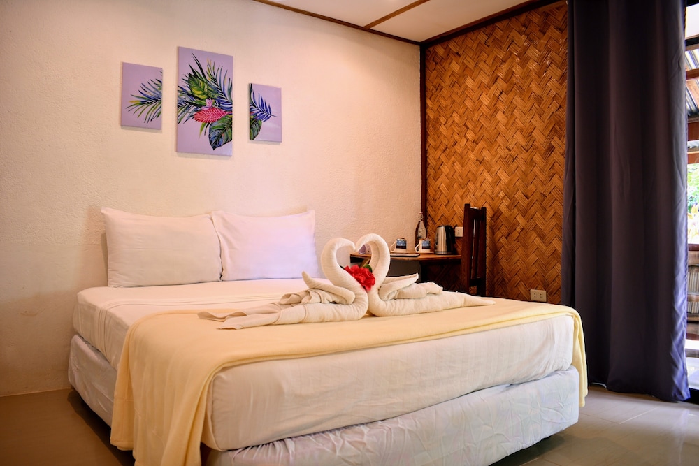 El Nido Coco Resort 24/67