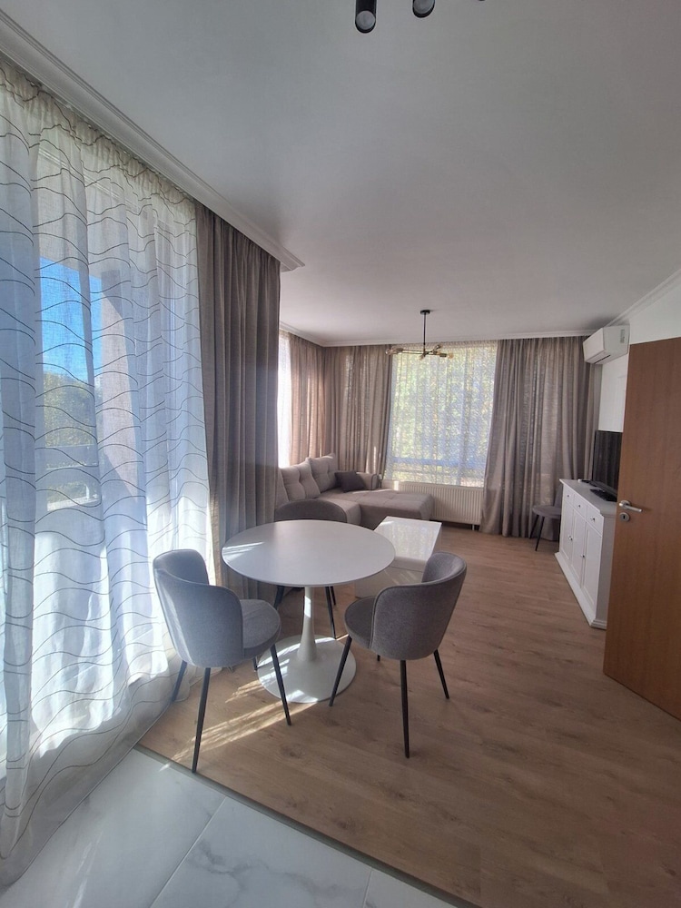 Apartments Mladost 1A-554 31/50
