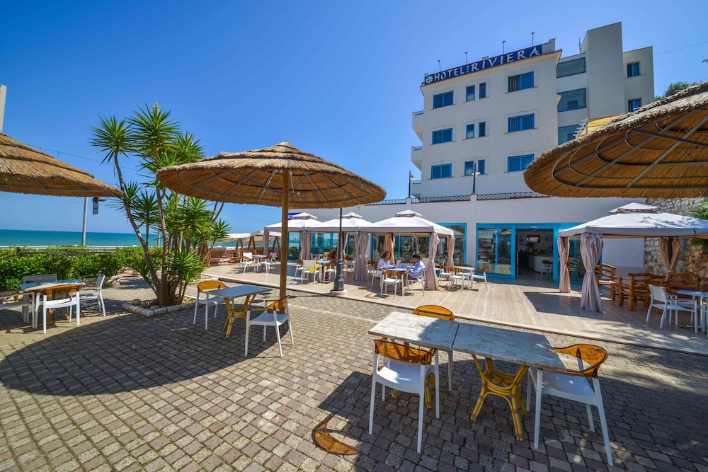 Riviera Hotel Residence 7/45