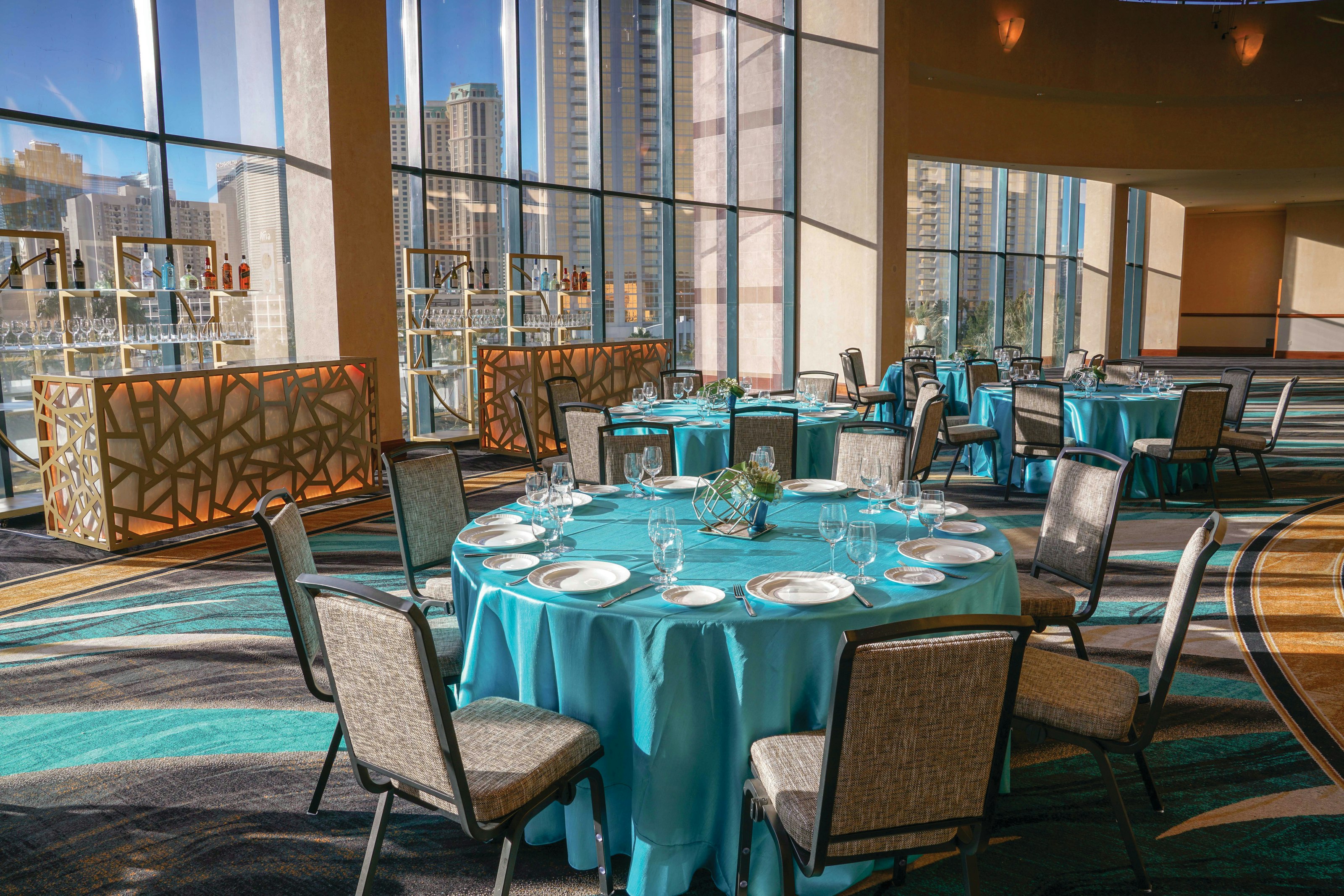 Skylofts At Mgm Grand Hotel 12/23