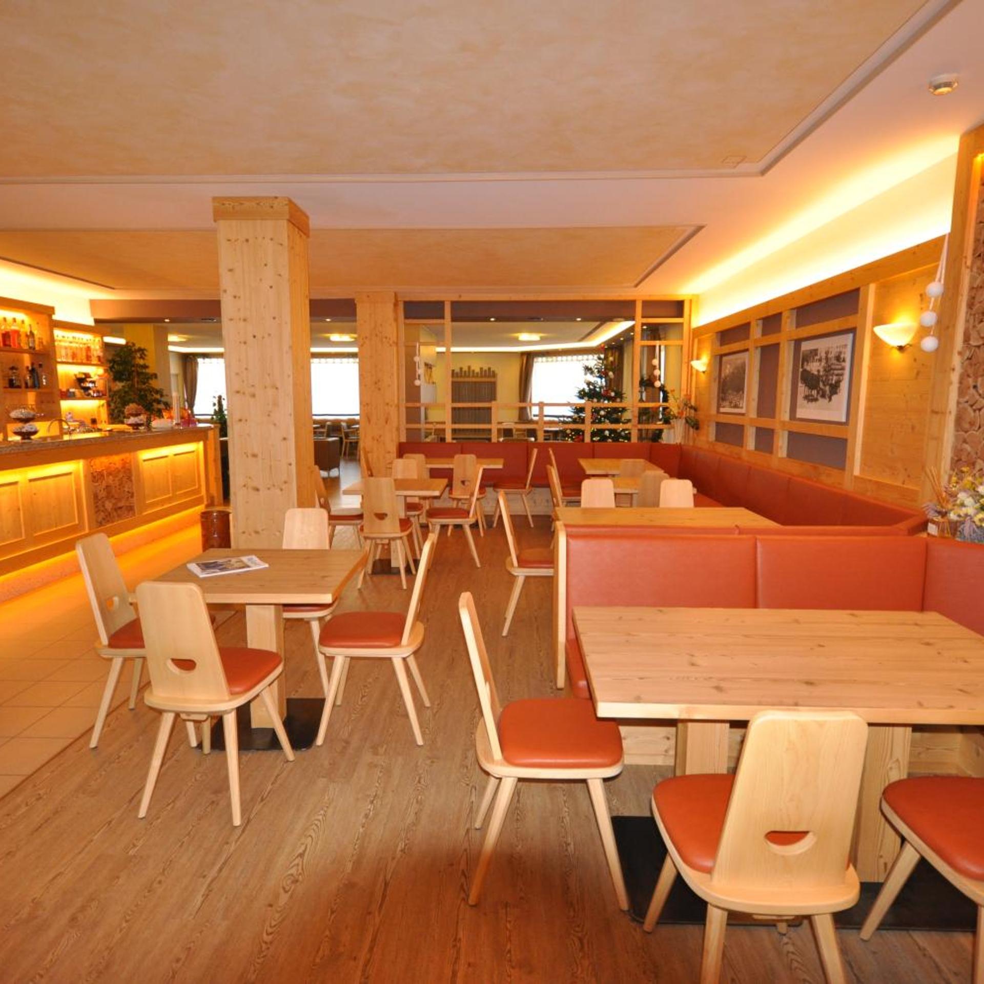 HOTEL SELECT 51/59