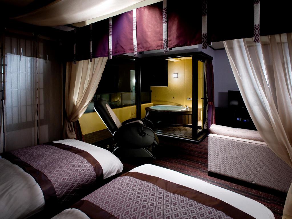 Suite, 2 Double Beds