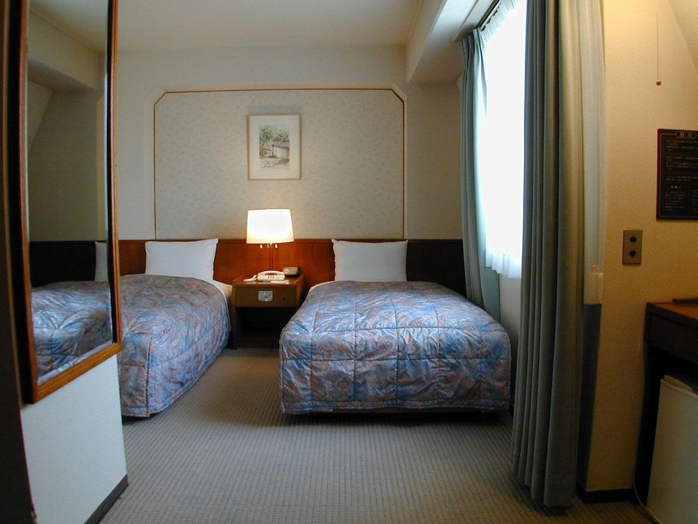 Center Hotel Tokyo 11/32