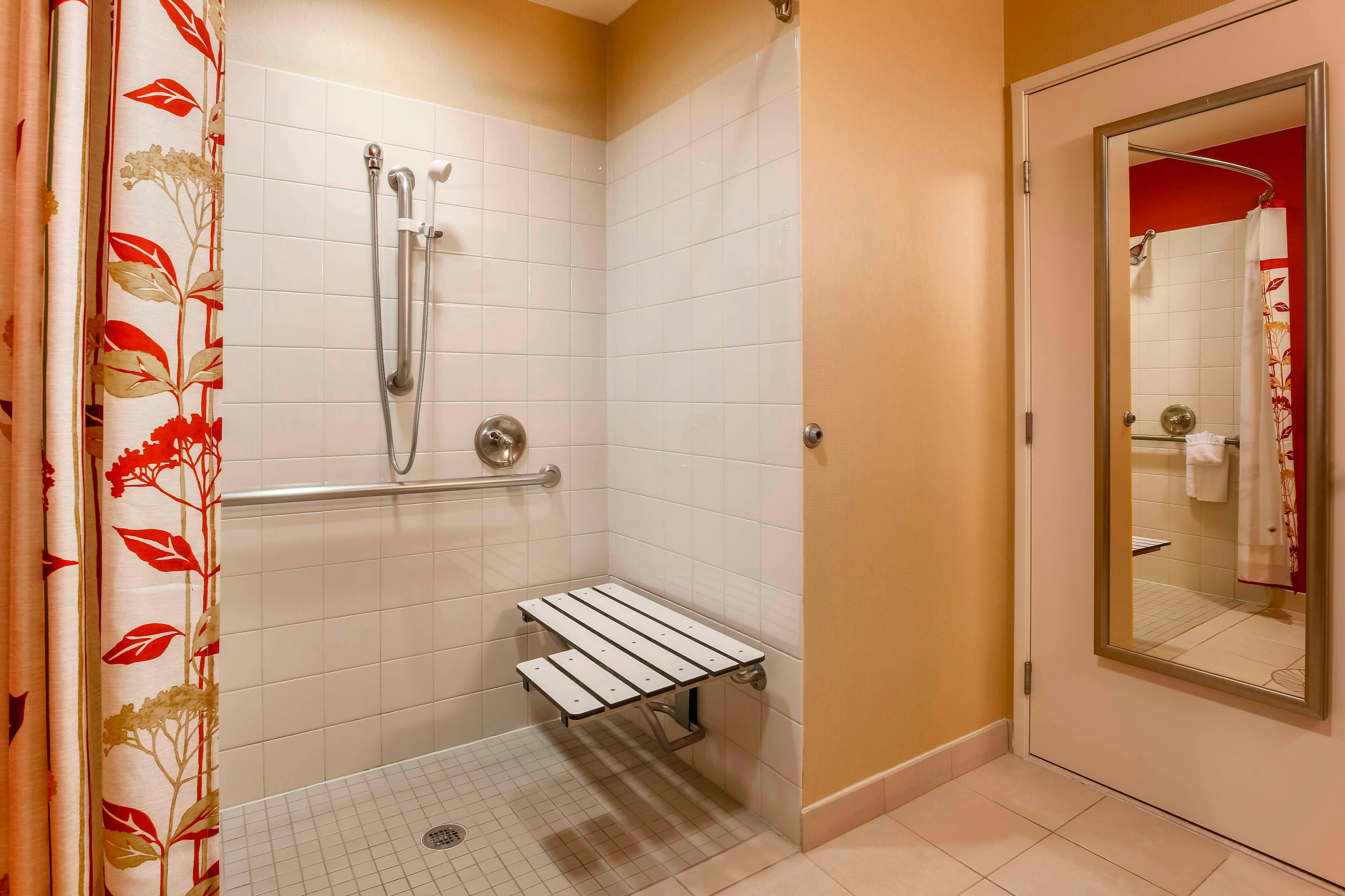 Courtyard by Marriott Potomac Mills Woodbridge 12/12