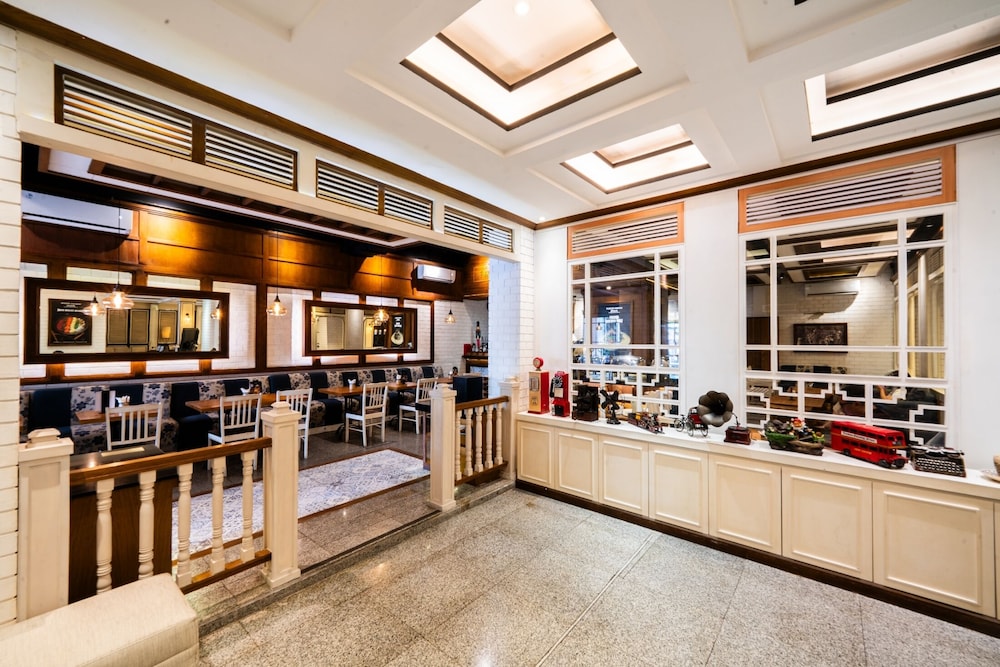 Stark Boutique Hotel And Spa 25/50