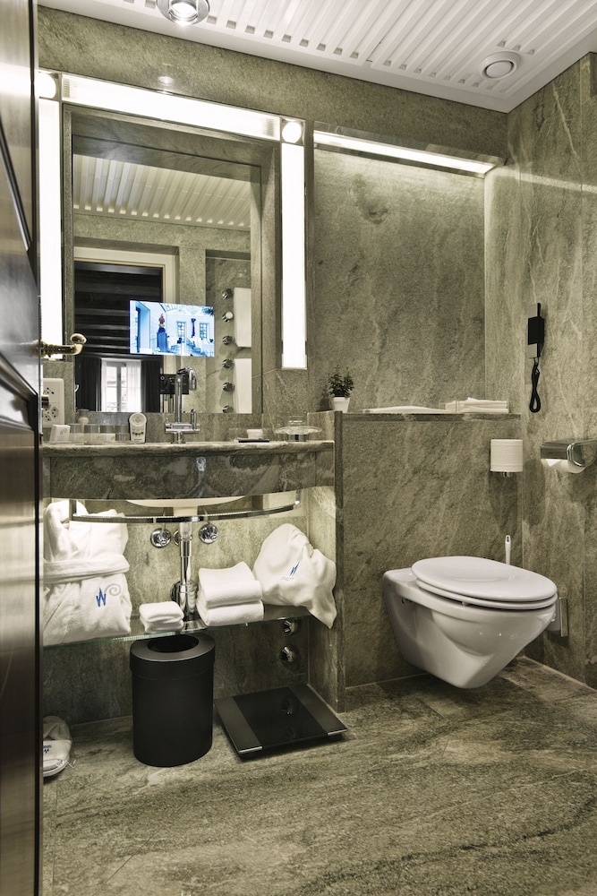 Widder Hotel 27/92