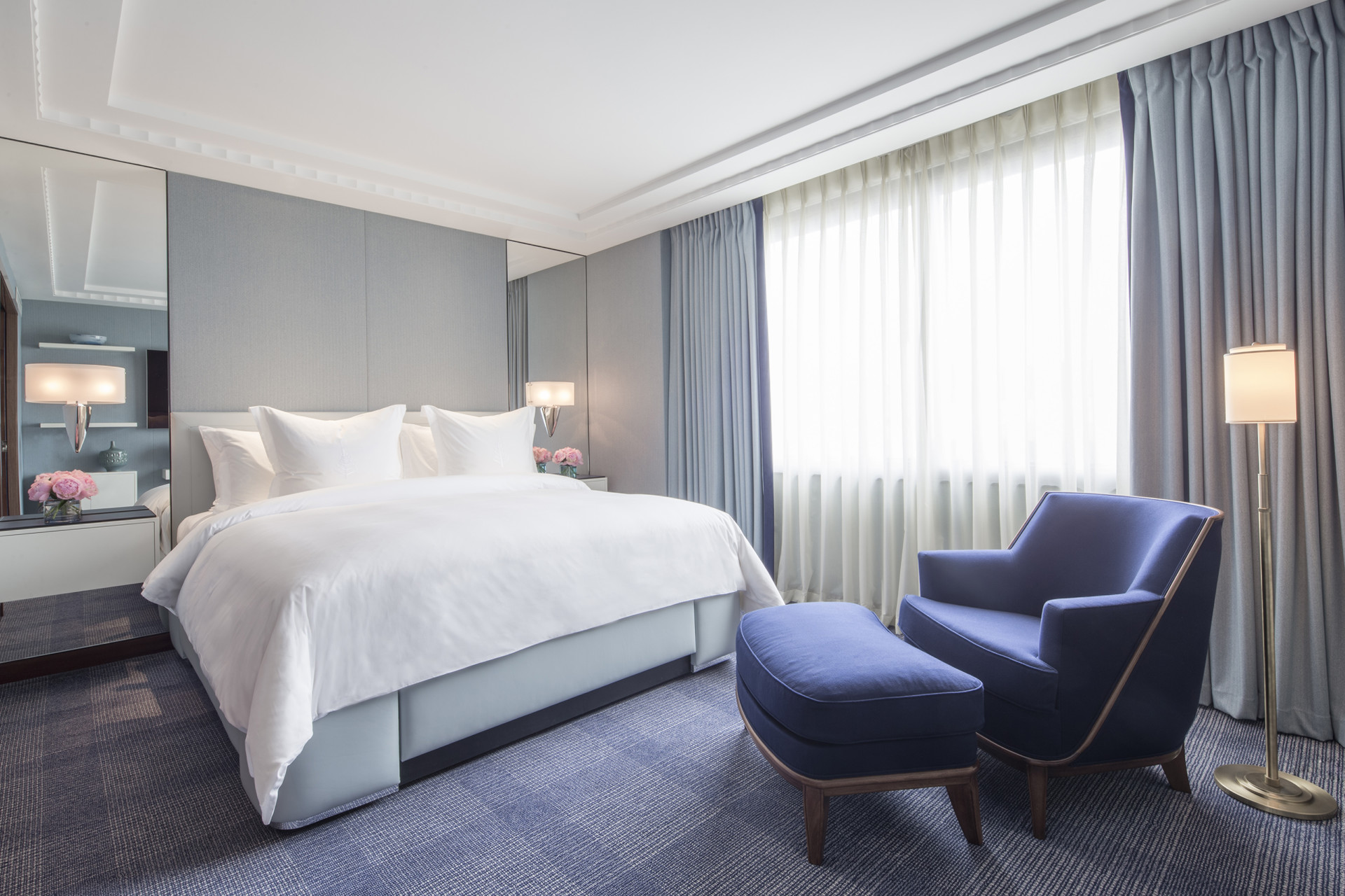 Ambassador Suite 1 Bedroom King