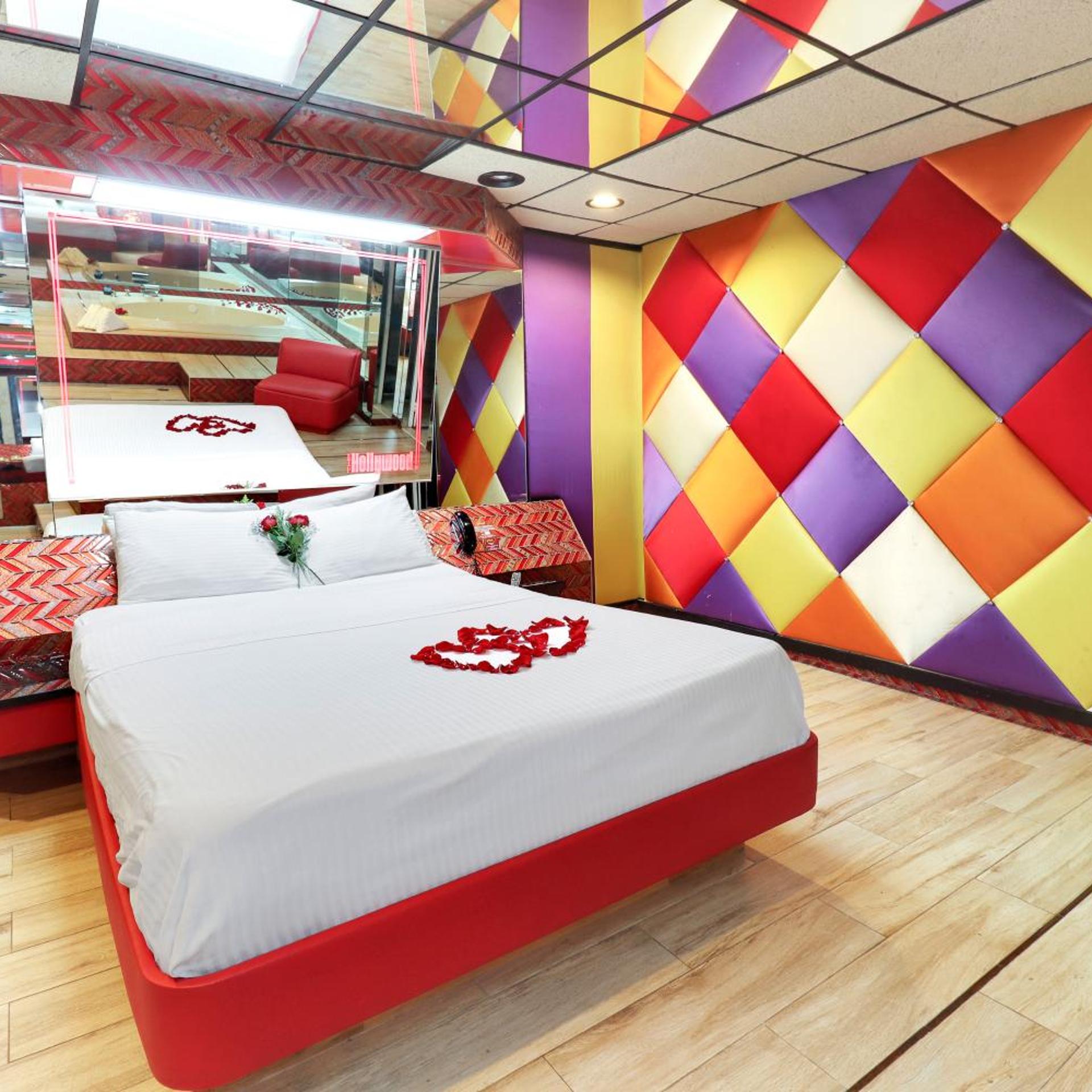 Hollywood Motel 14/42
