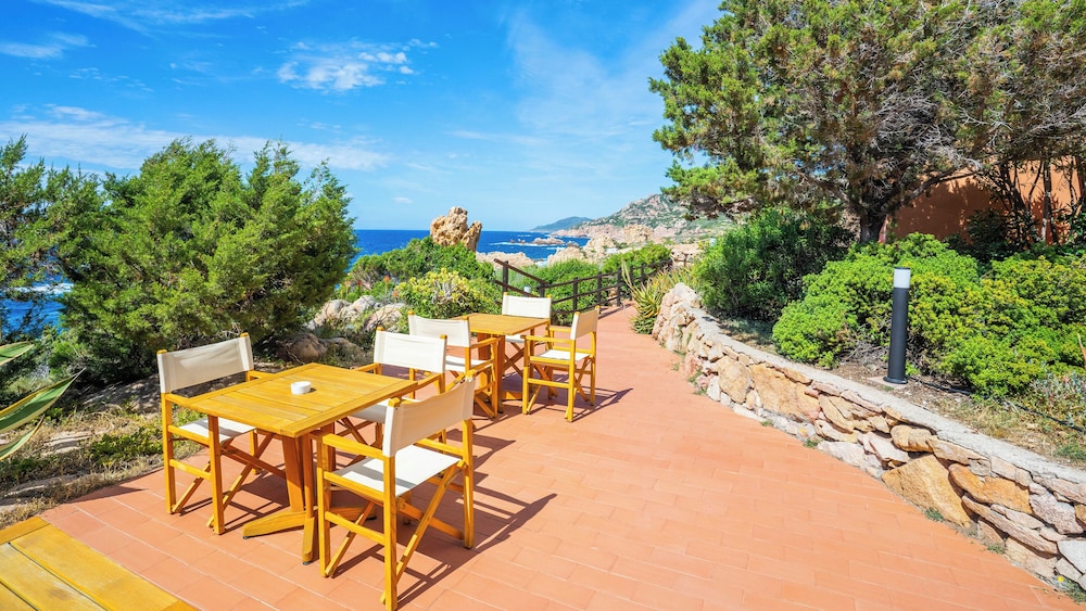 HOTEL COSTA PARADISO 38/45