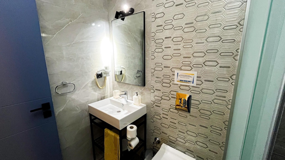 Ozlem 2 Apart Hotel 42/44