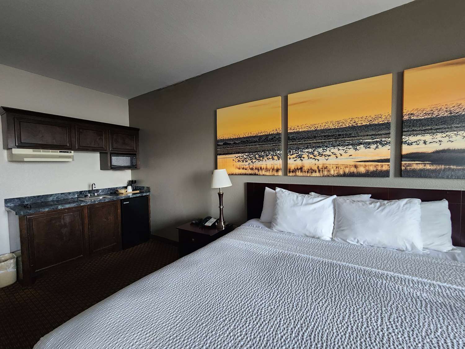 Days Inn By Wyndham Kemah 7/56